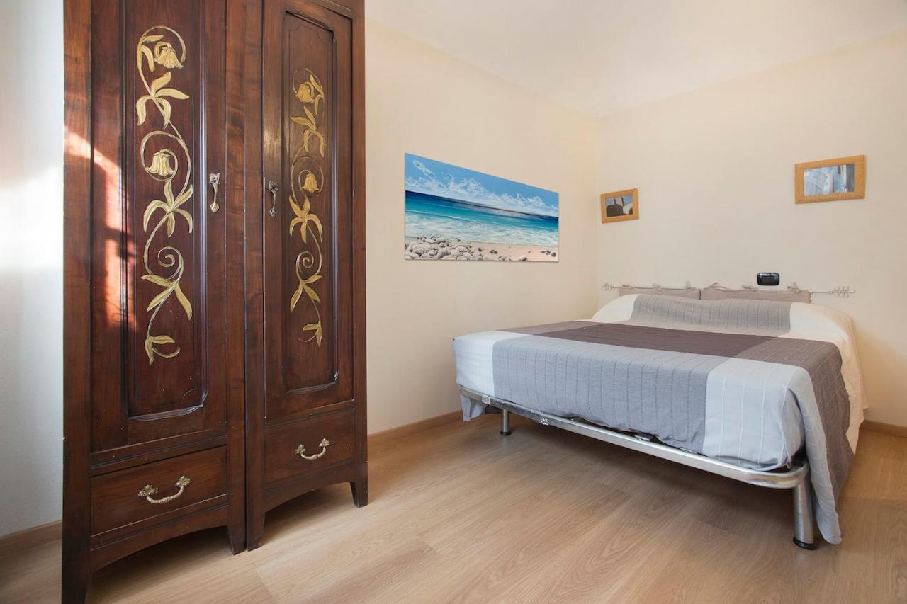 B&B Sotto Le Torri Αλμπένγκα Εξωτερικό φωτογραφία