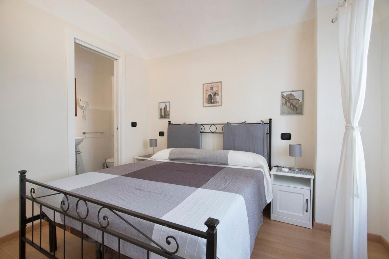 B&B Sotto Le Torri Αλμπένγκα Εξωτερικό φωτογραφία