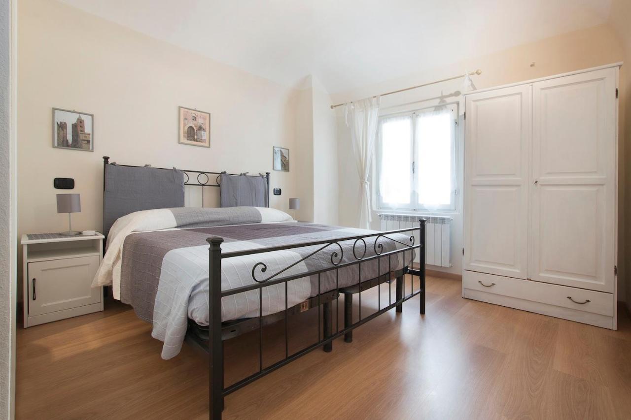 B&B Sotto Le Torri Αλμπένγκα Εξωτερικό φωτογραφία